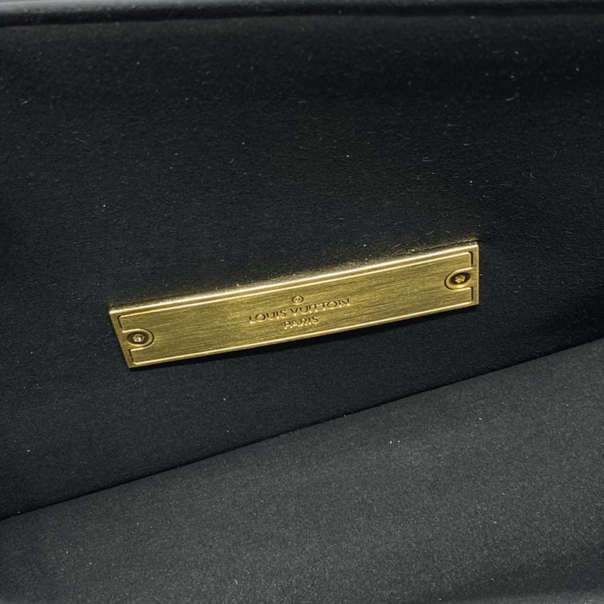 louis vuitton dauphine east west black 5