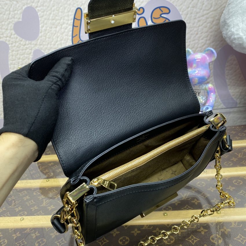 louis vuitton dauphine mm black 4