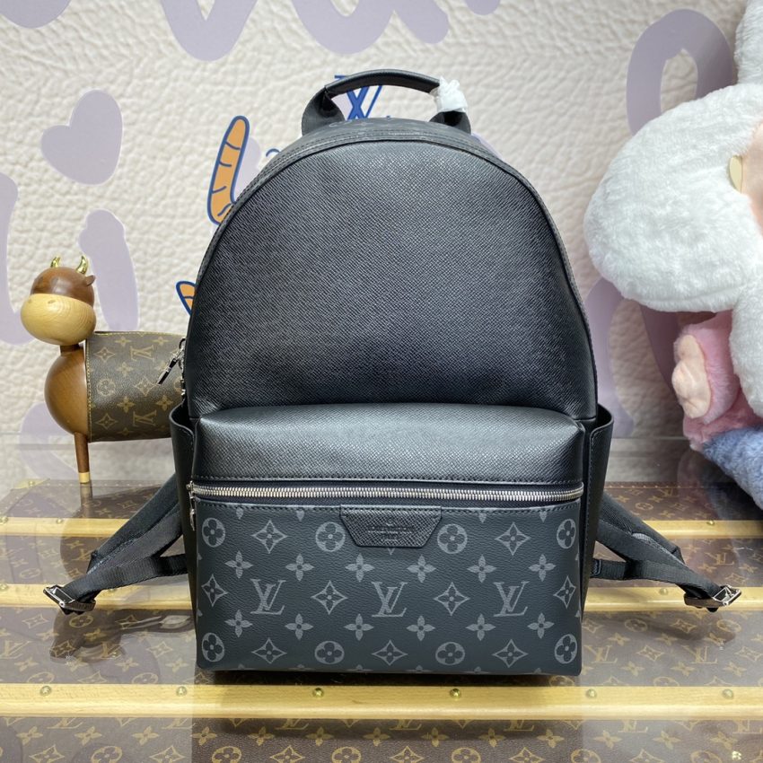 louis vuitton discovery backpack black 6
