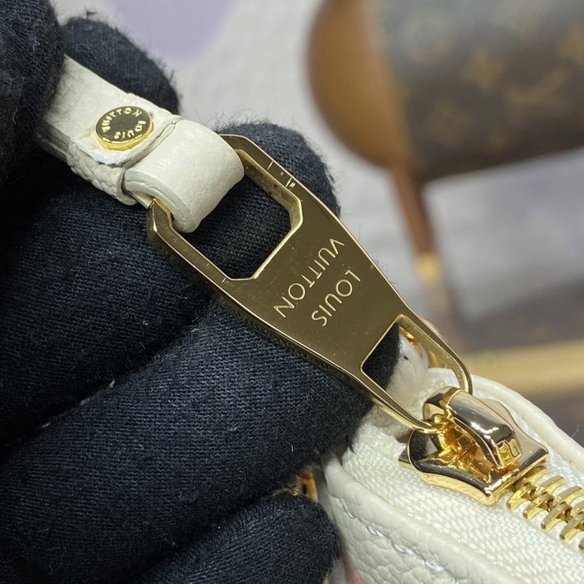 louis vuitton easy pouch orange 2