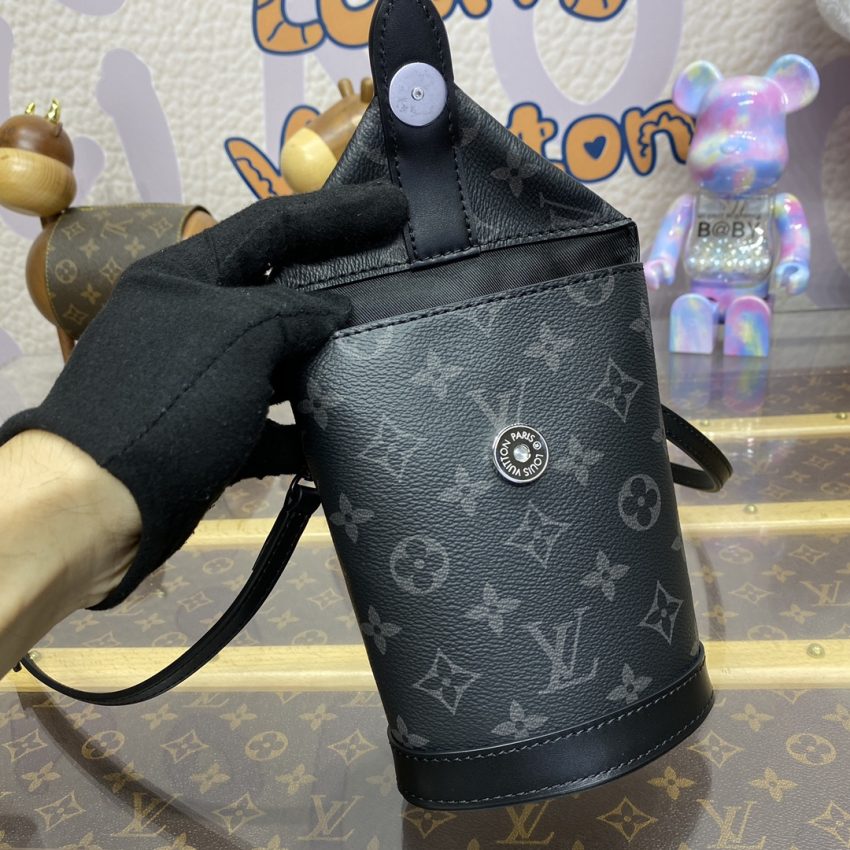 louis vuitton envelope pouch black 6