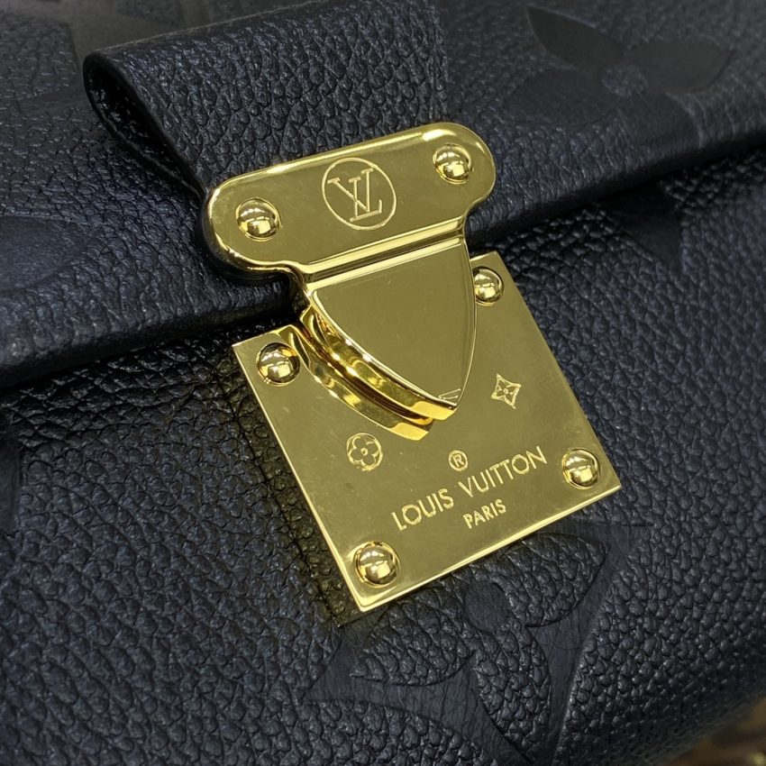 louis vuitton favorite black 3
