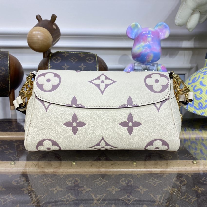 louis vuitton favorite purple white 8