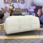 louis vuitton favorite white 6