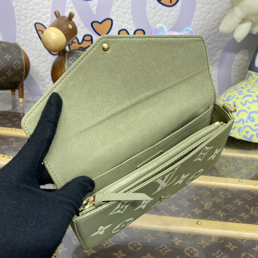 louis vuitton felicie pochette green 8