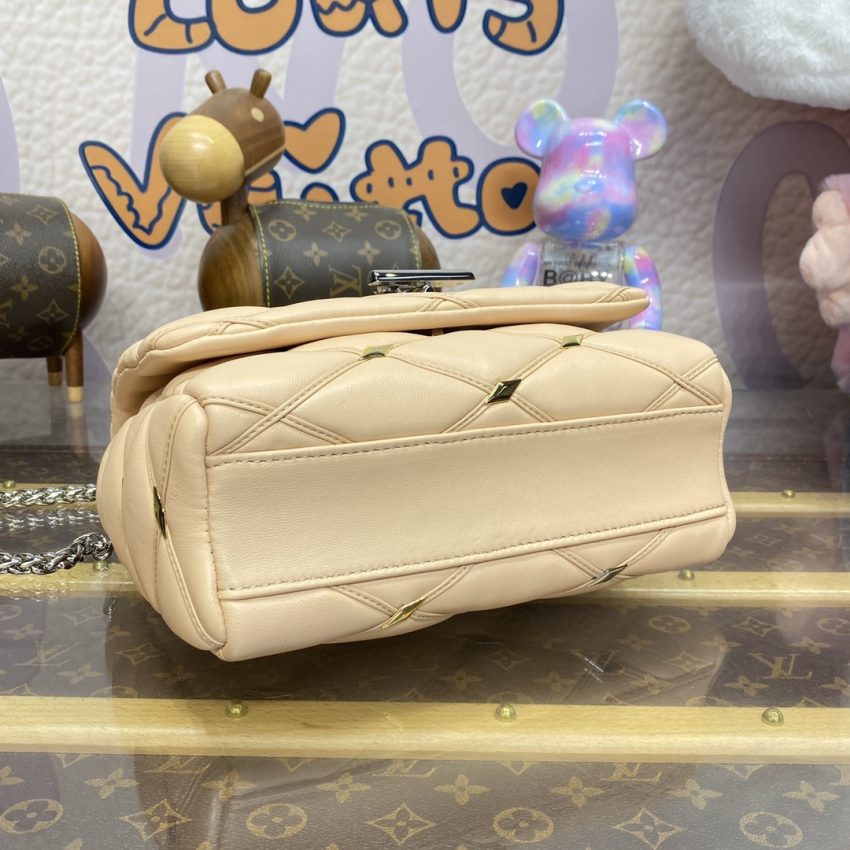 louis vuitton go 14 apricot 3