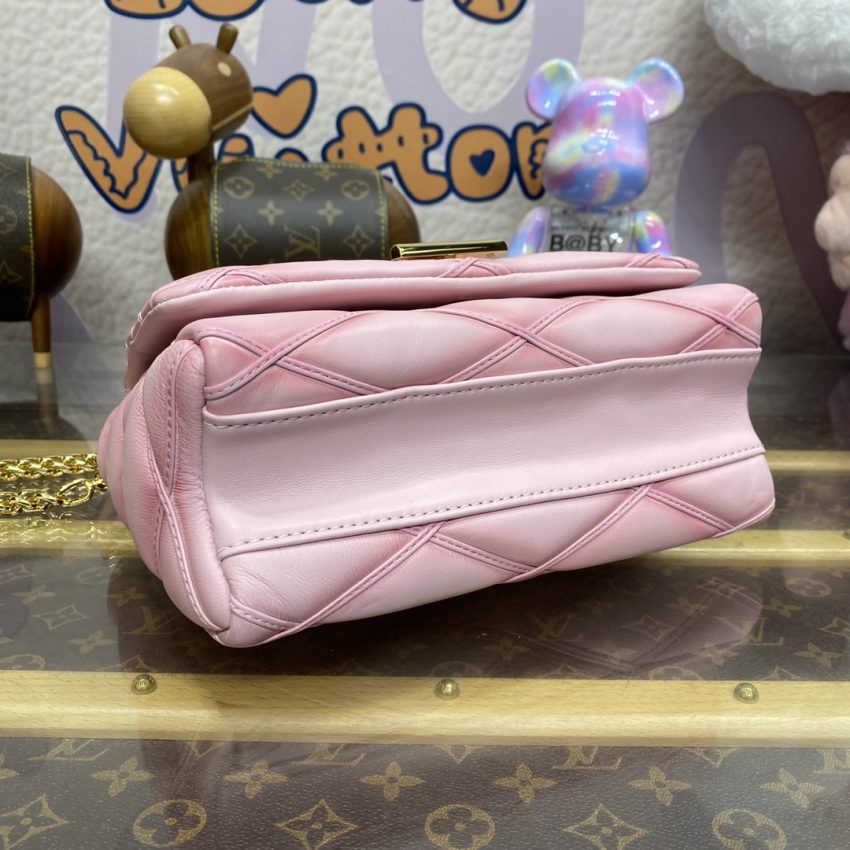 louis vuitton go 14 pink 4