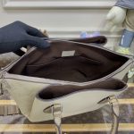 louis vuitton humea beige 9