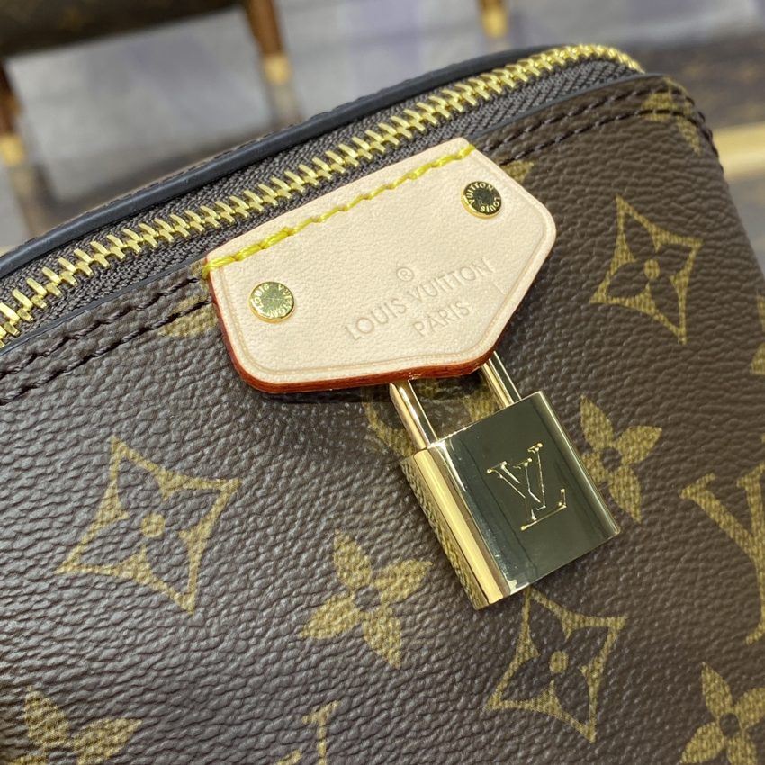 louis vuitton just in case 6