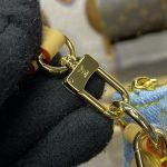 louis vuitton liv pochette 3