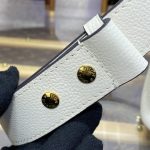 louis vuitton lock and walk beige 9