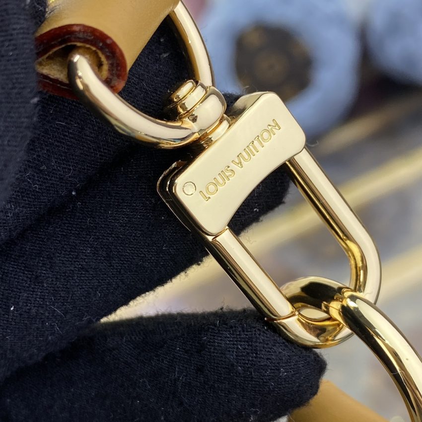 louis vuitton loop denim 8