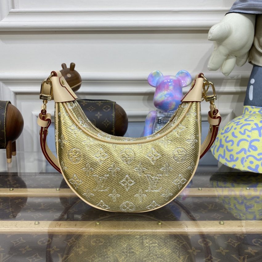 louis vuitton loop golden canvas 5