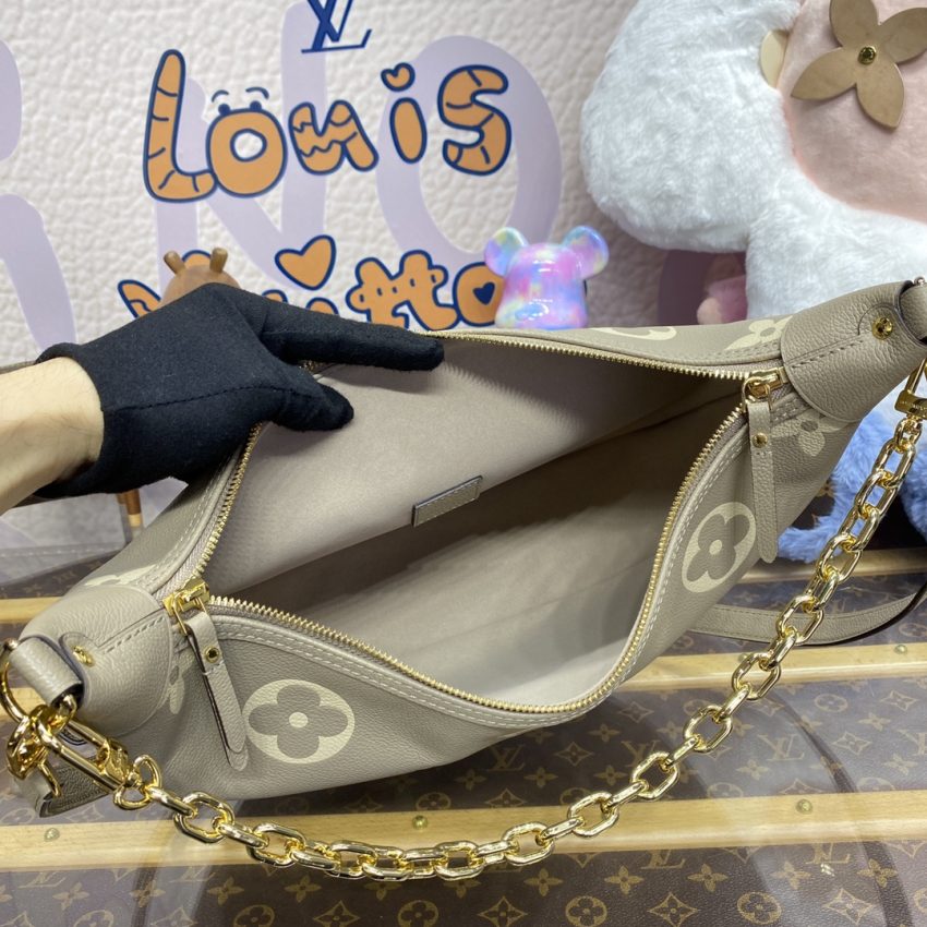 louis vuitton loop hobo beige 5