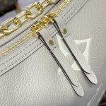 louis vuitton loop hobo beige 9