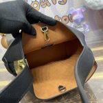 louis vuitton low key hobo black 7