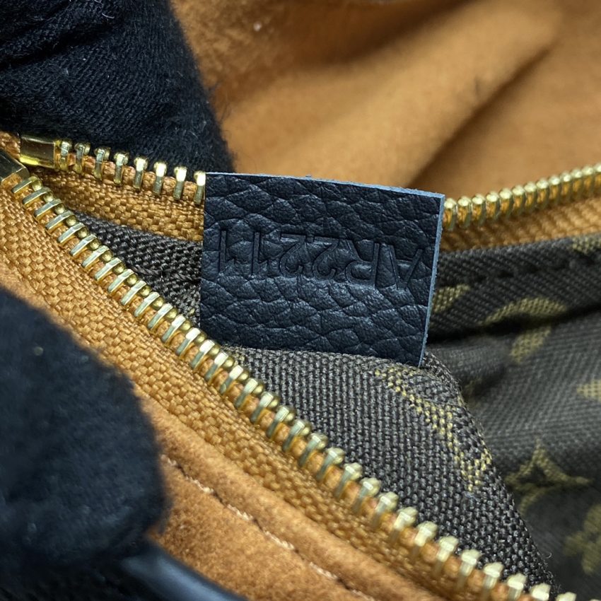 louis vuitton low key shoulder black 10