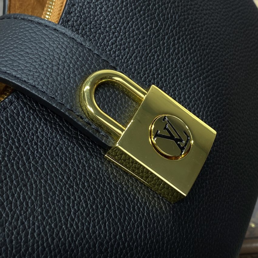louis vuitton low key shoulder black 5
