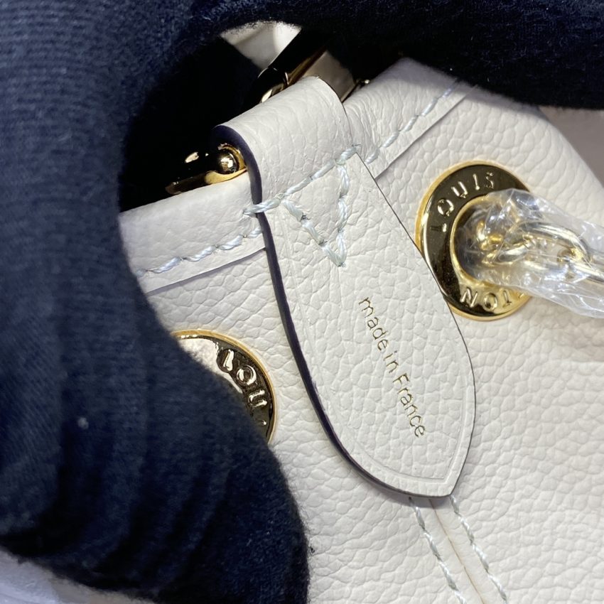 louis vuitton lv bundle white 5