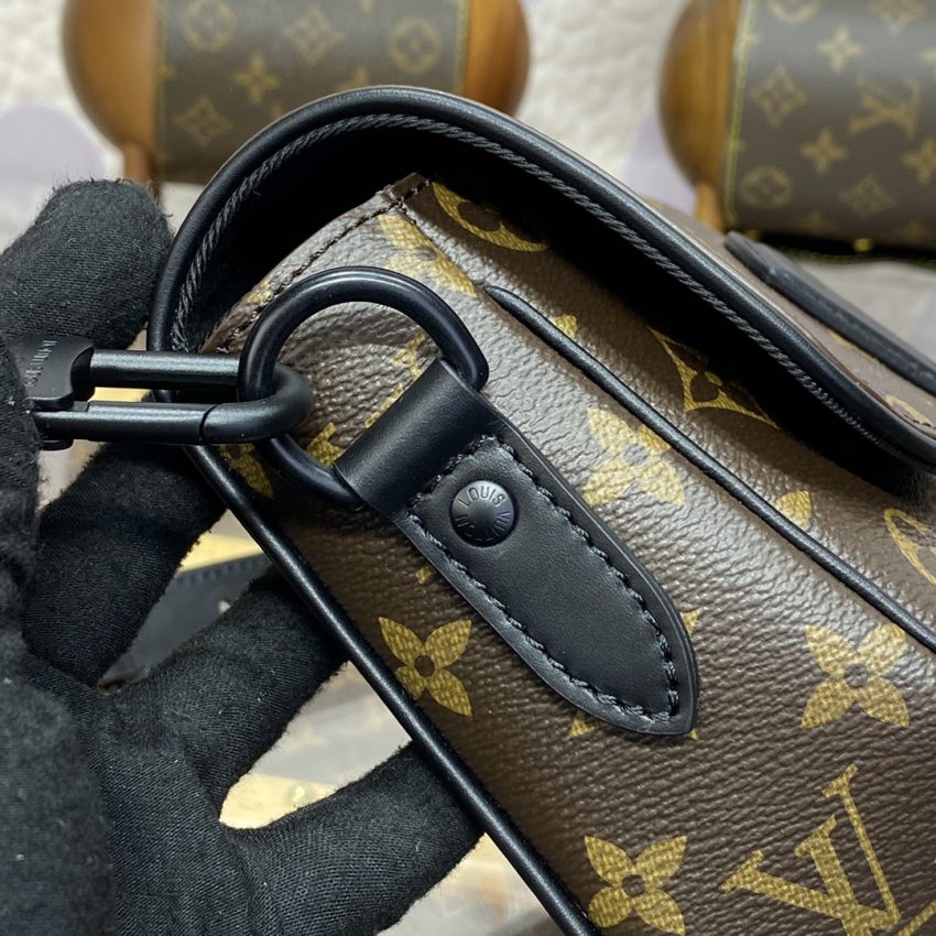 louis vuitton messenger brown 3
