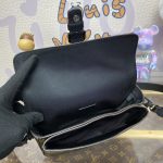 Louis Vuitton Montsouris tragbare Geldbörse 2