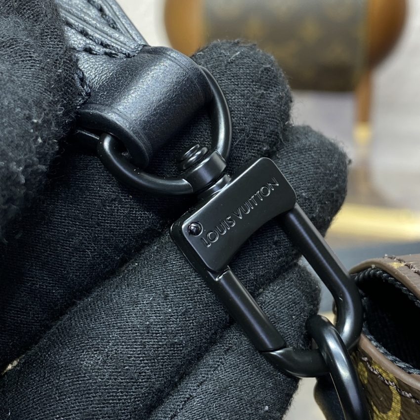 Louis Vuitton Montsouris tragbare Geldbörse 3