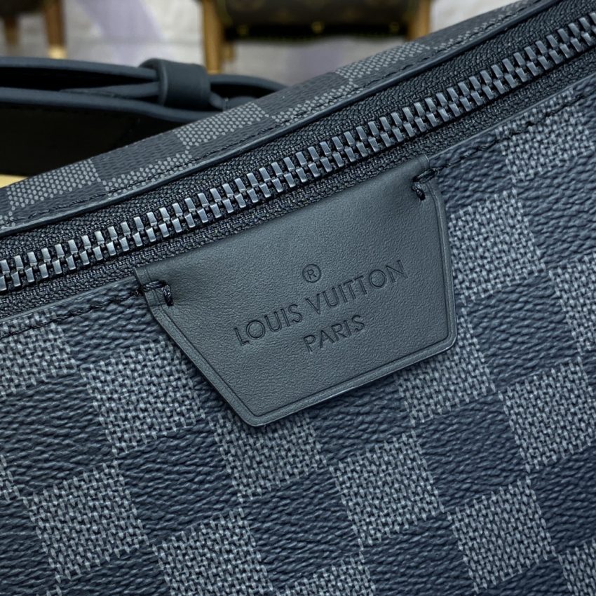 louis vuitton moon crossbody black grid 6