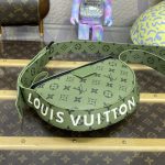 louis vuitton moon crossbody green 5