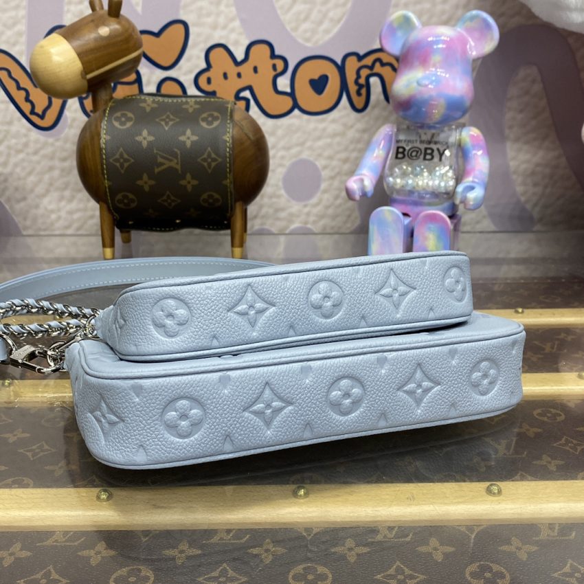 louis vuitton multi pochette accessoires light blue 4
