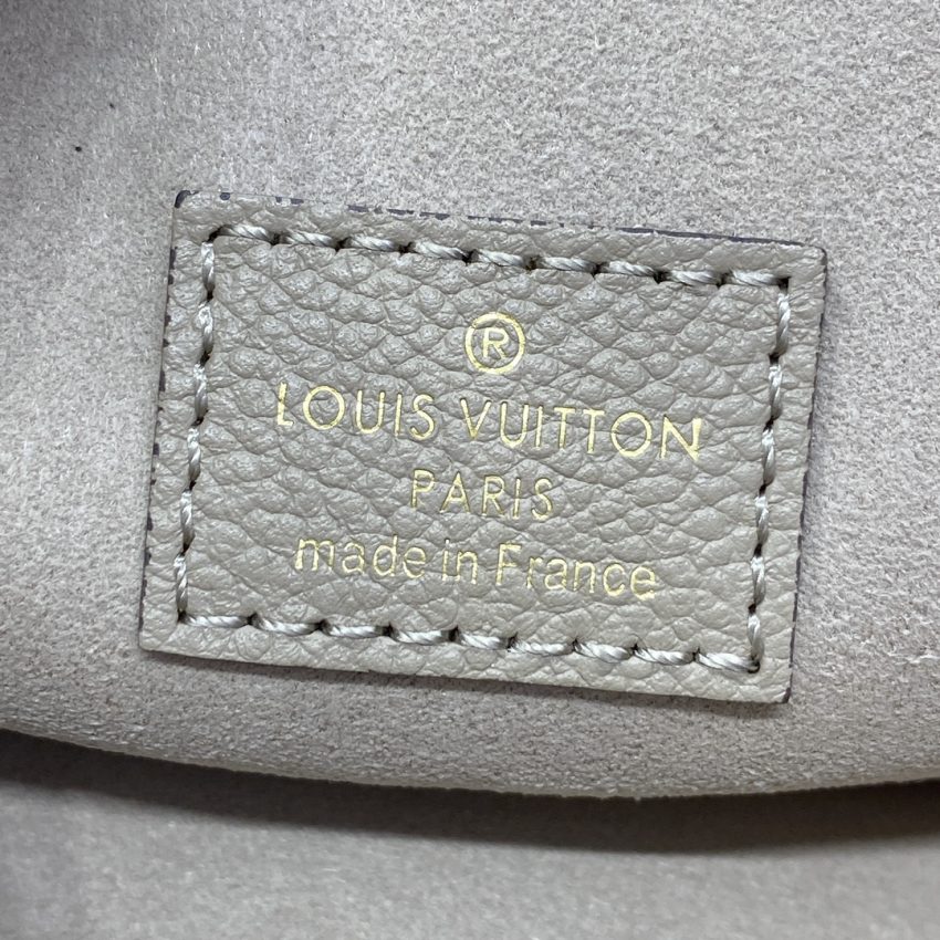 louis vuitton nano diane beige 5