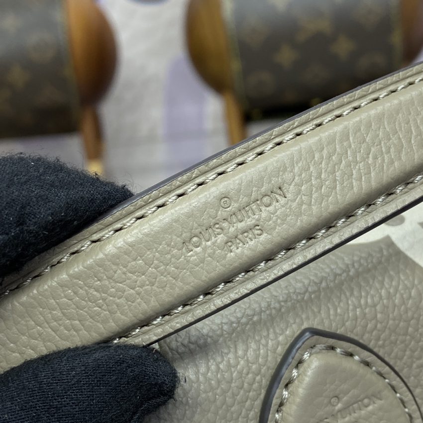 louis vuitton nano diane beige 6