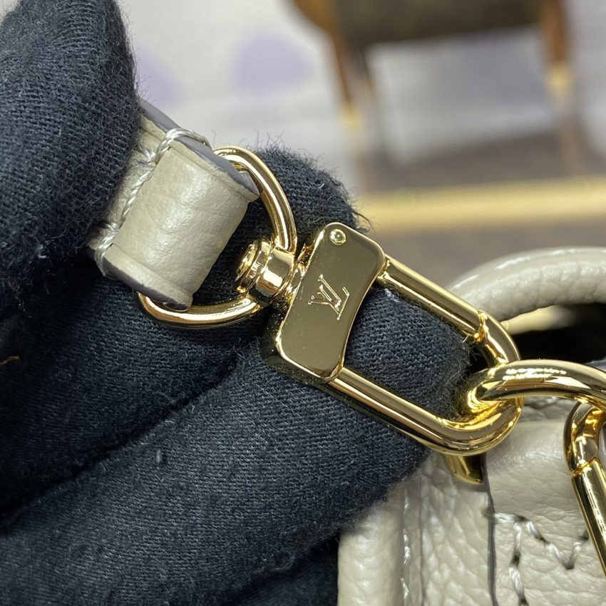 louis vuitton nano diane beige 9
