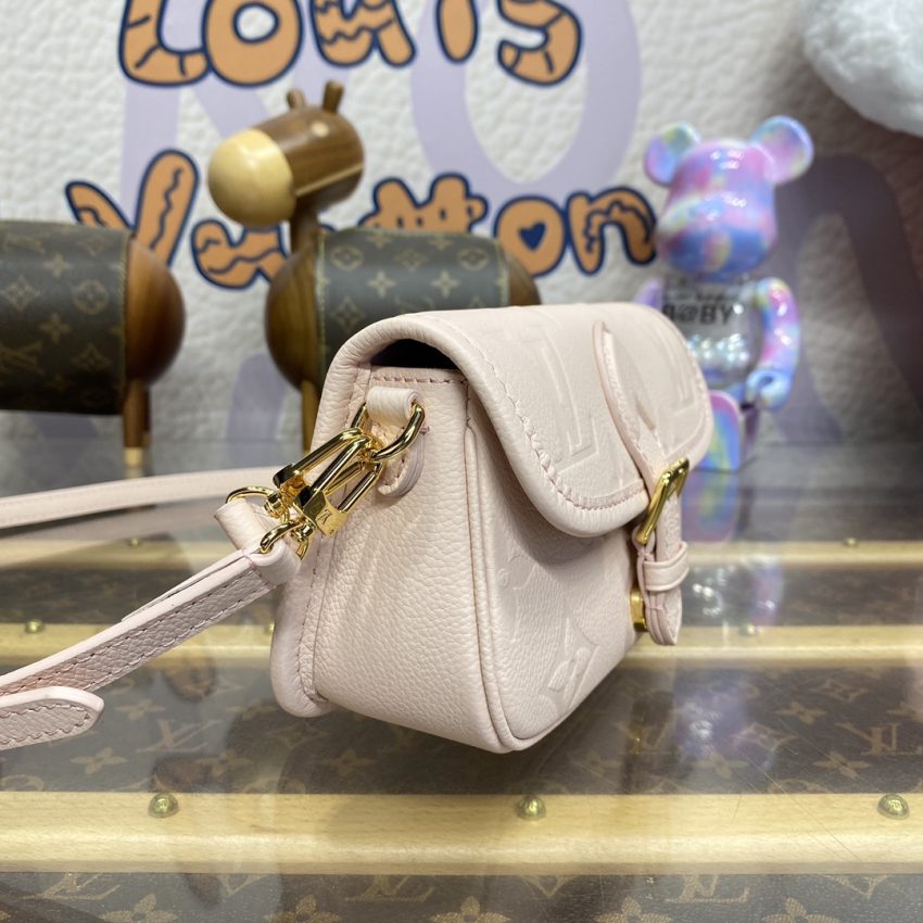 louis vuitton nano diane pink 4