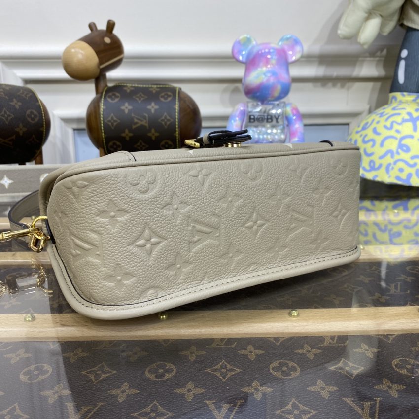 louis vuitton nano diane satchel beige 3