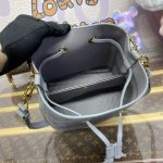 louis vuitton neonoe bb silver 4