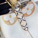 louis vuitton neonoe bb white apricot 2