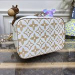 louis vuitton neonoe bb white apricot 3