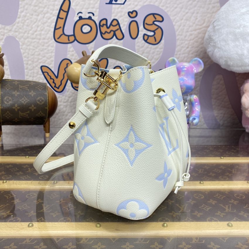 louis vuitton neonoe bb white sky blue 9