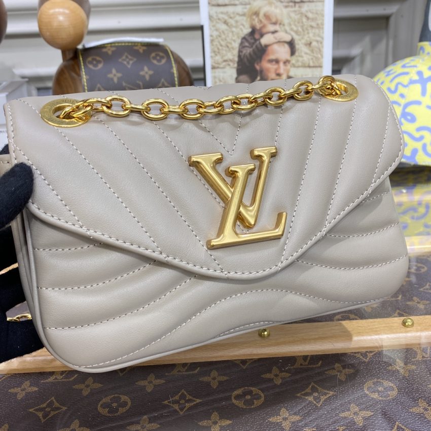 louis vuitton new wave beige 5