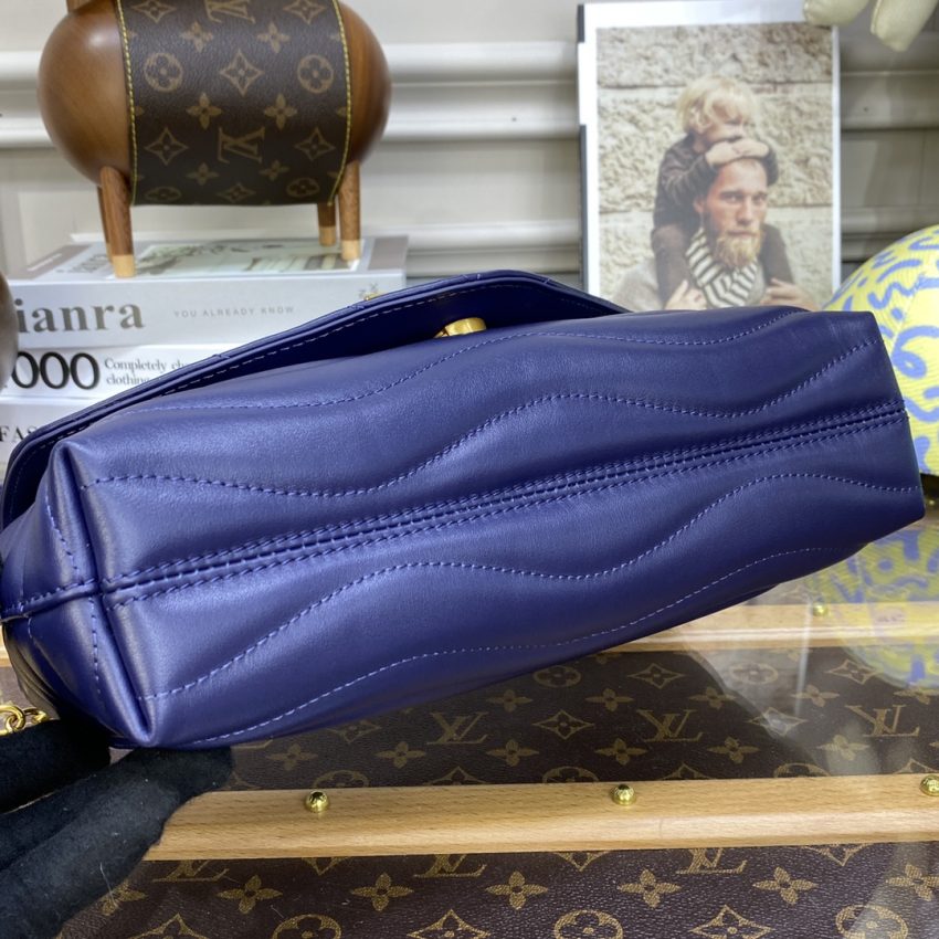 louis vuitton new wave blue 9
