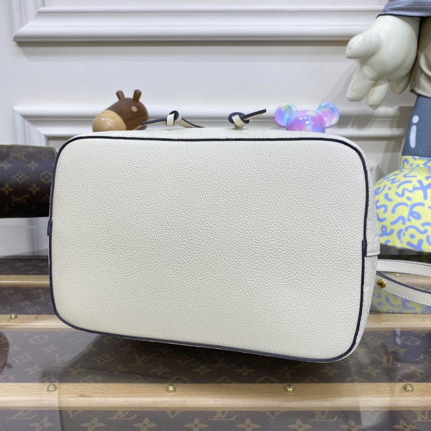 louis vuitton noe bucket white mm 5