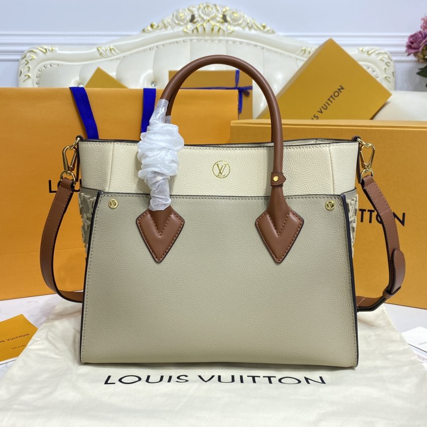 louis vuitton on my side beige 8