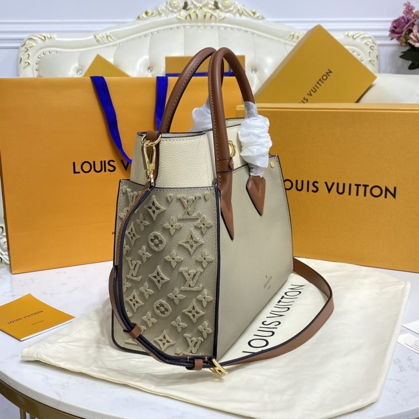 louis vuitton on my side beige 9