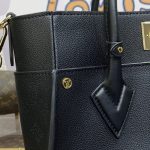 louis vuitton on my side black 5