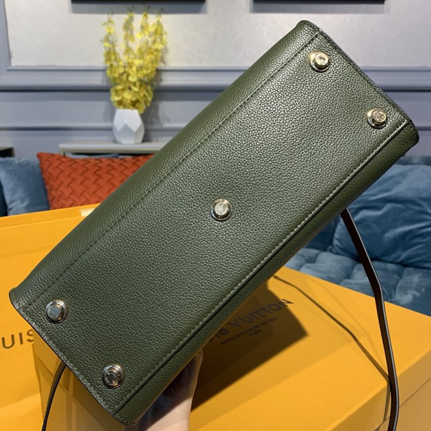 louis vuitton on my side dark green 2