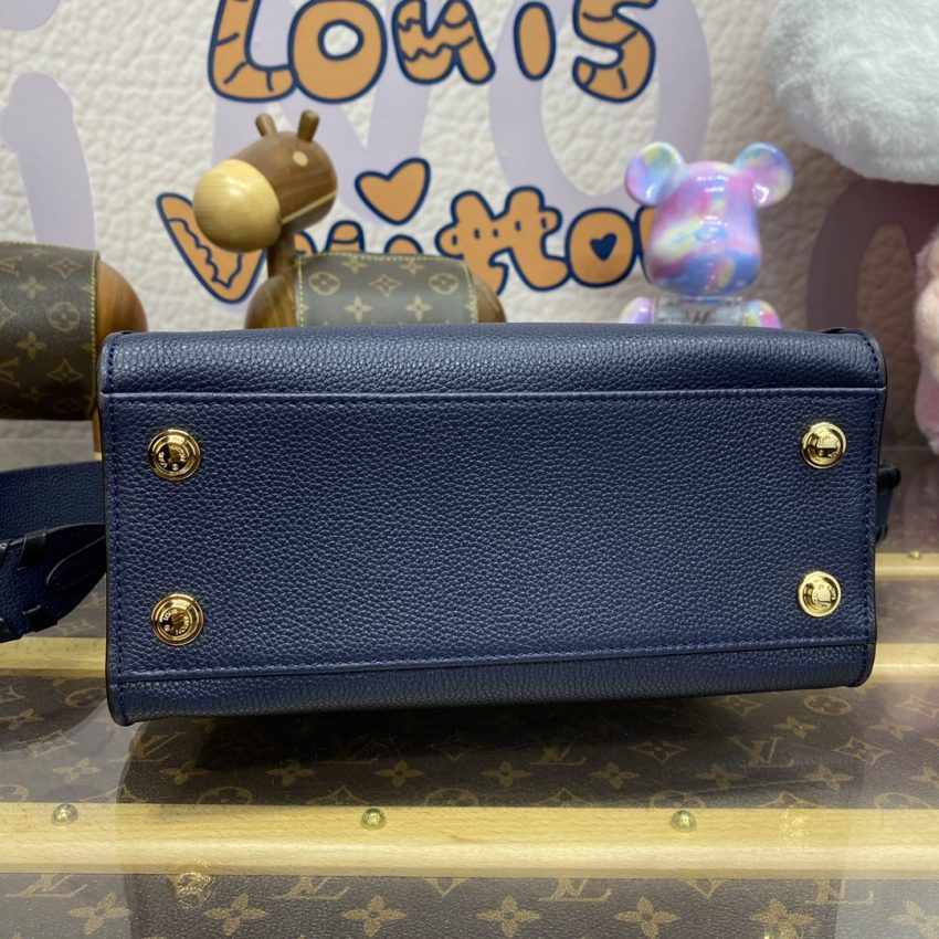 louis vuitton on my side pm dark blue 3