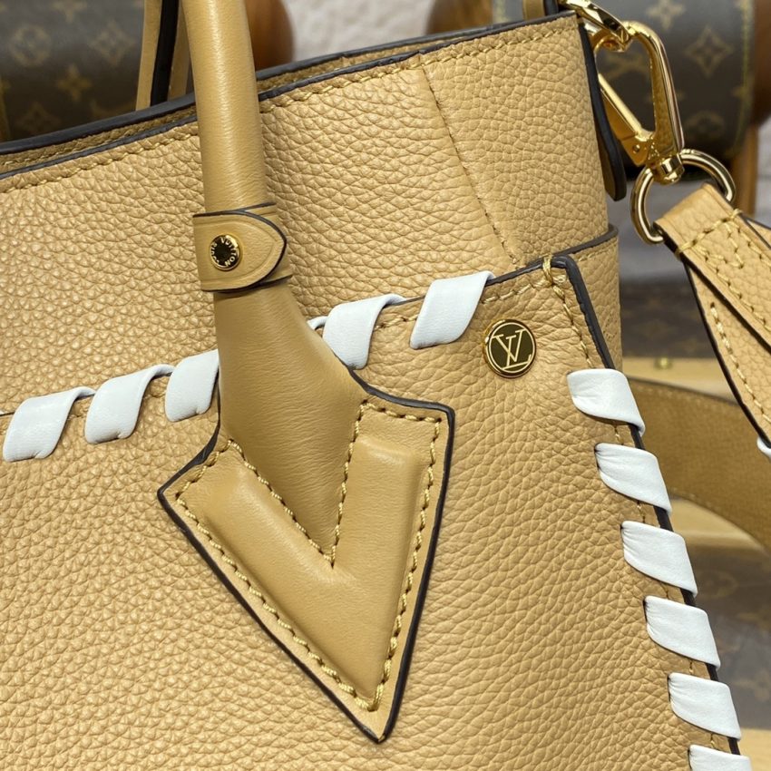 louis vuitton on my side pm milk tea 9