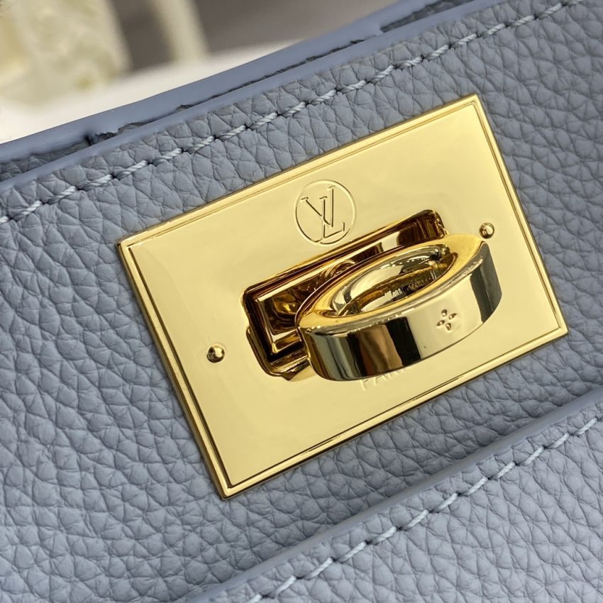 louis vuitton on my side pm sky blue 9