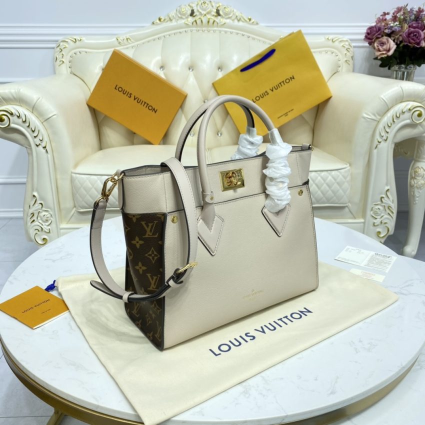 louis vuitton on my side white 5