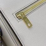 louis vuitton oxford beige 9